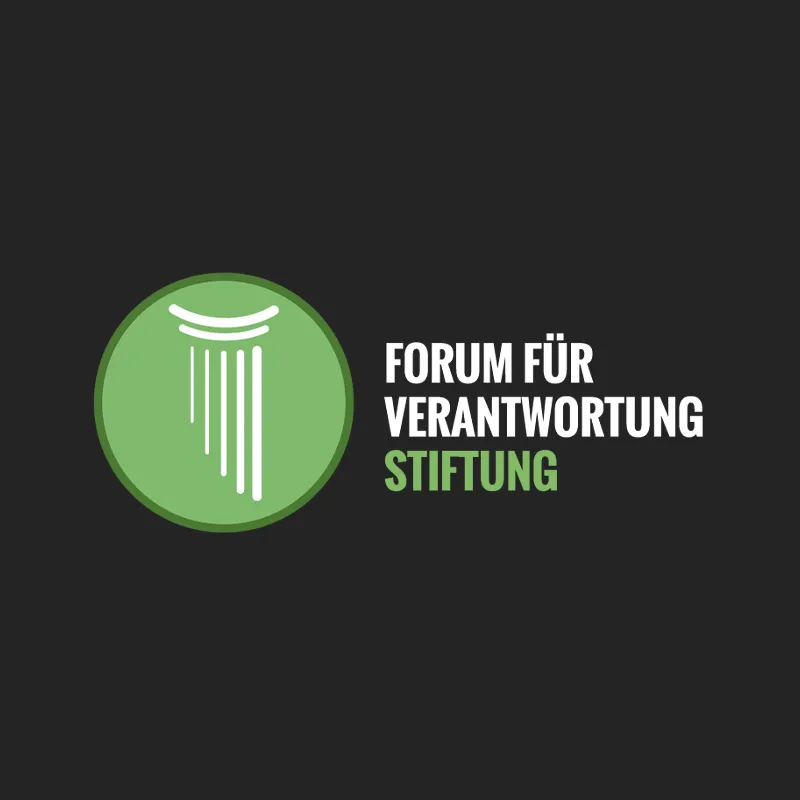 Logo der Stiftung Forum für Verantwortung mit weißer Säule im grünen Kreis