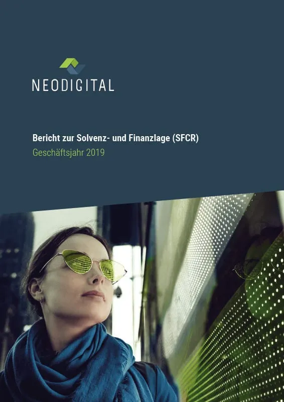 Dunkelblaue Titelseite des SFCR-Berichts der NEODIGITAL AG mit Frau und Headset