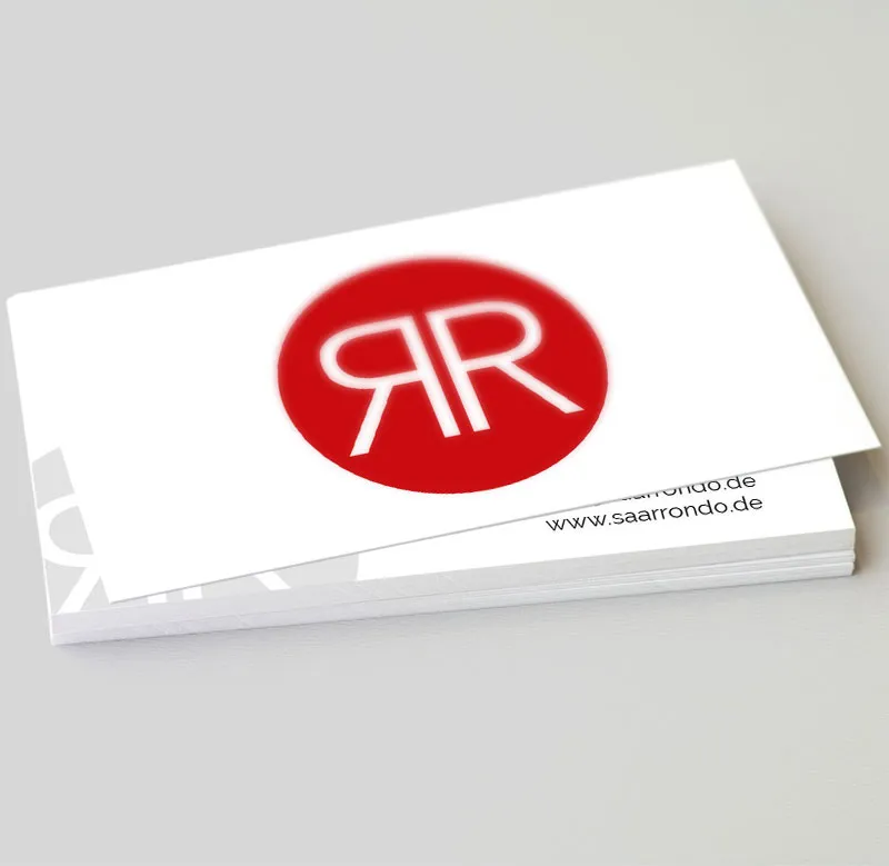 Visitenkarten der Eventlocation Saarrondo mit rotem Doppel-R-Logo